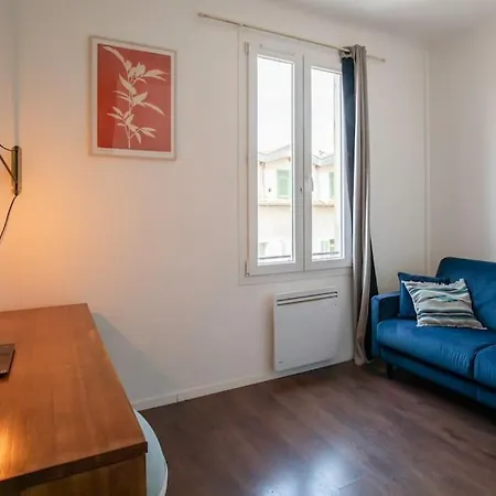 Apartment L58 Port 2 Bdrs 5mins Old Town & Tram Nice