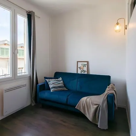 L58 Port 2 Bdrs 5mins Old Town & Tram *