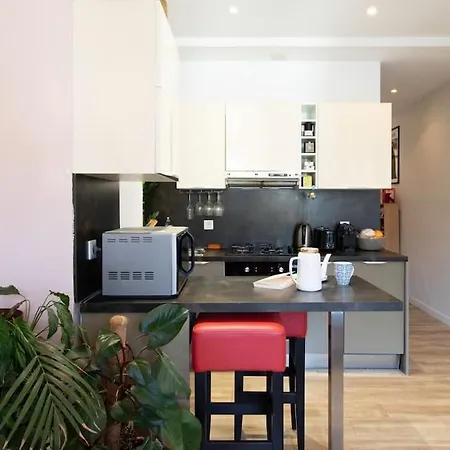 Appartement L58 Port 2 Bdrs 5mins Old Town & Tram